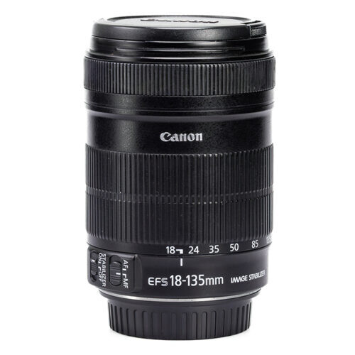 Canon EF-S 18-135mm f/3.5-5.6 IS