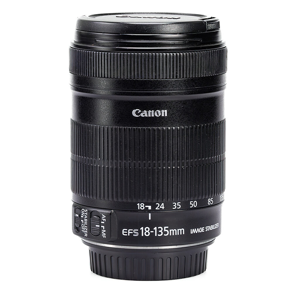 Canon EF-S 18-135mm f/3.5-5.6 IS