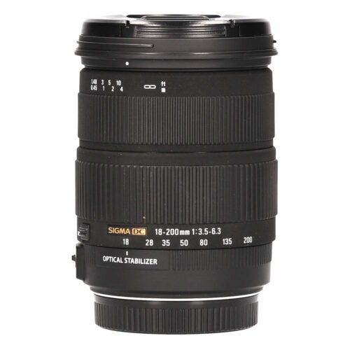 Sigma 18-200mm f/3.5-6.3 DC OS (Canon)